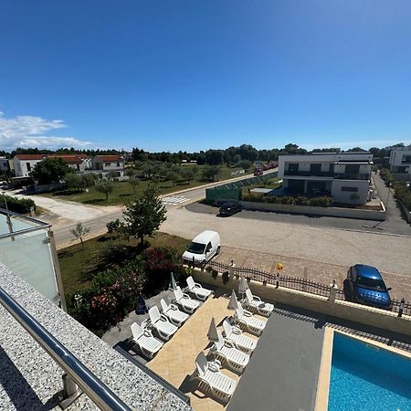 Funtana Appartements An Der 1 Reihe Vom Meer المظهر الخارجي الصورة