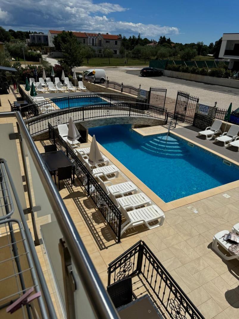 Funtana Appartements An Der 1 Reihe Vom Meer المظهر الخارجي الصورة