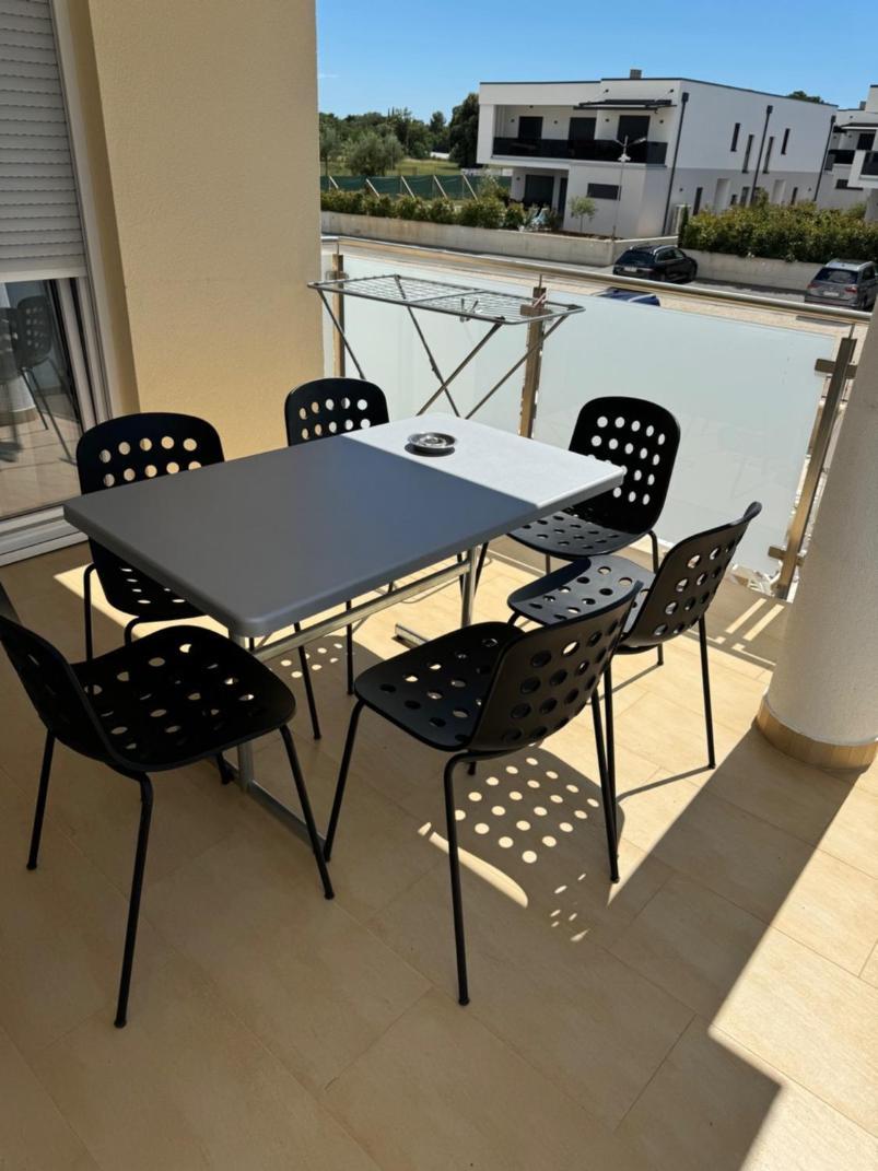 Funtana Appartements An Der 1 Reihe Vom Meer المظهر الخارجي الصورة