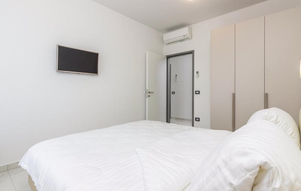 Funtana Appartements An Der 1 Reihe Vom Meer المظهر الخارجي الصورة